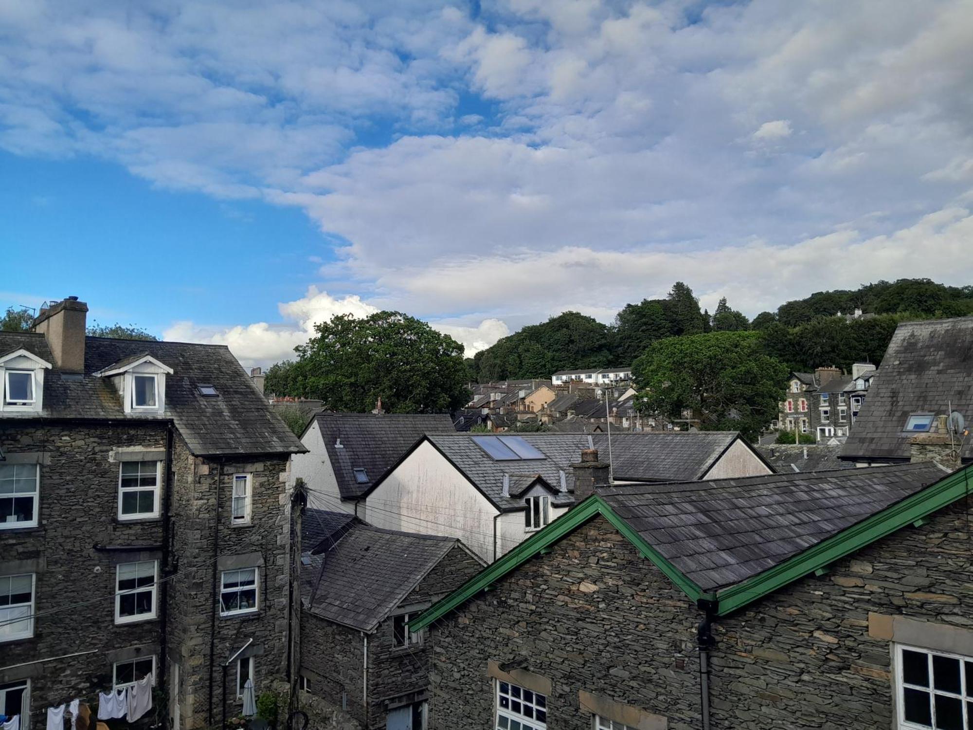 Hi Ho Steps Bowness On Windermere Apartment Exterior photo